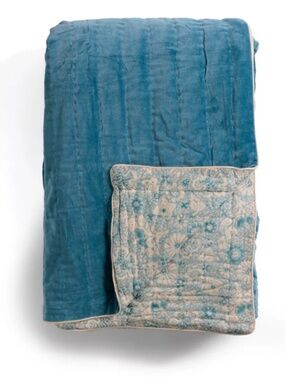 Le Monde Sauvage Reikko Bedspread Sifnos. NWT